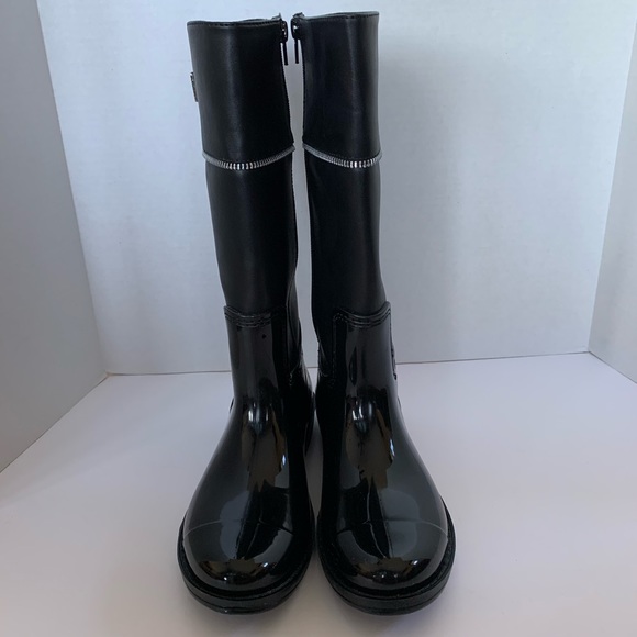 Michael Kors Daisy Shana Boot - Picture 2 of 5